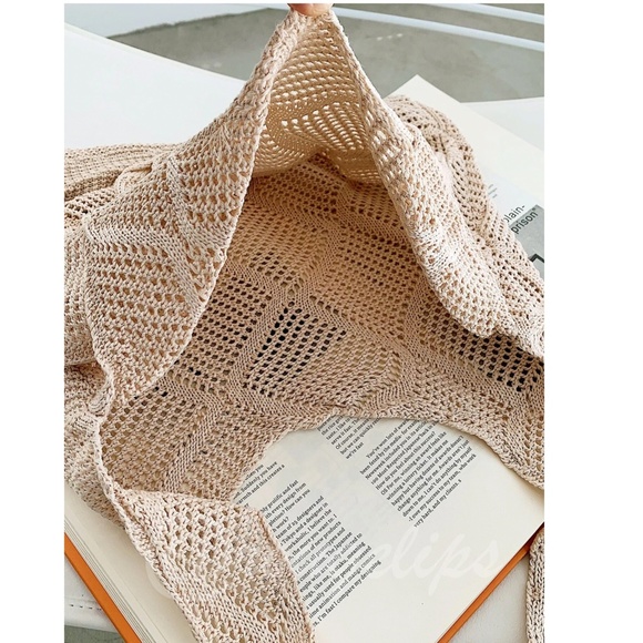Knit Hollow Out Tote Beige Shoulder Bag - Picture 2 of 10